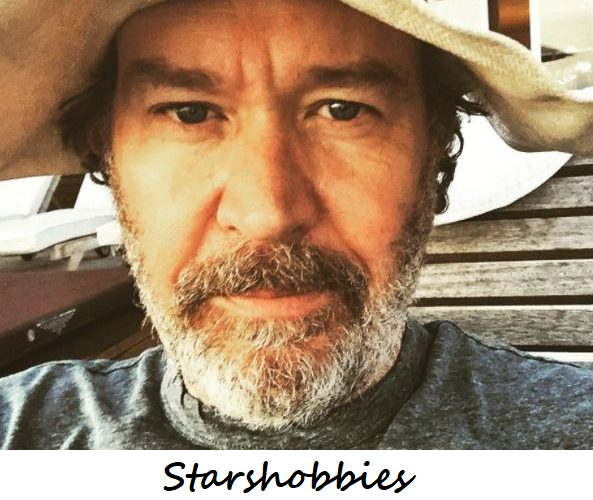 Timothy Hutton Wiki 2021: Age, Height, Career, Relationship and Net Worth